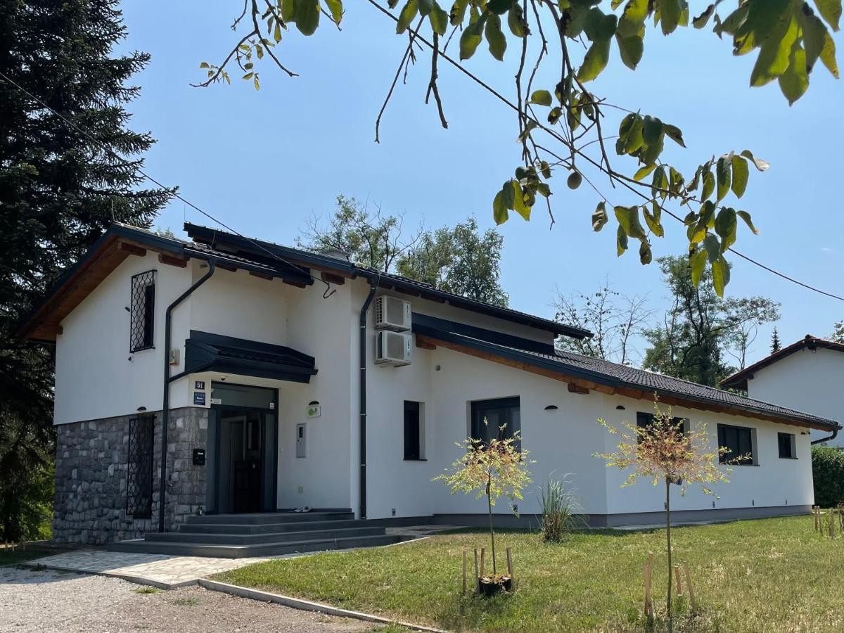 Pampas Apartments Mreznica Duga Resa Exterior foto